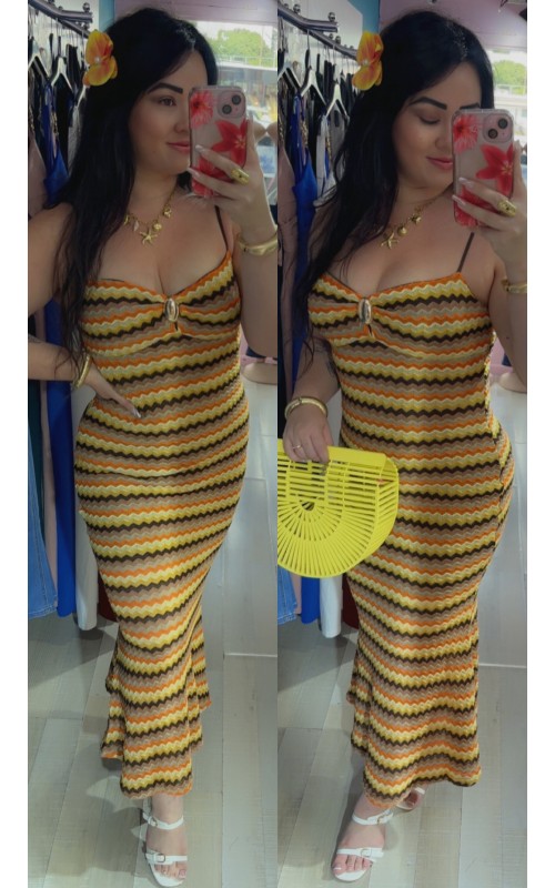 Robe bi-matière avec bijoux doré