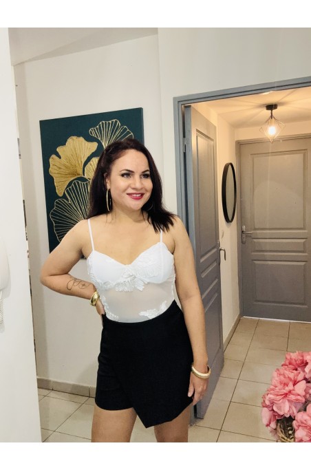 Body transparent détail broderie