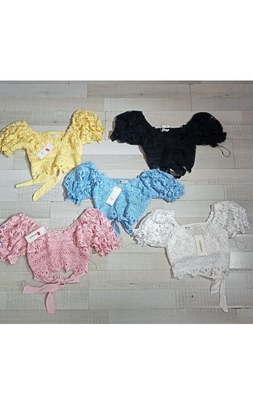 Top manches bouffantes