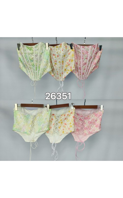 Corset fleuri dos lacets
