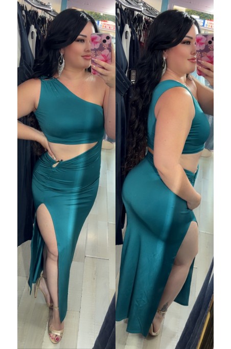 Robe asymétrique ajourrée