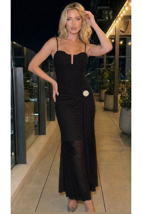 Robe de soirée dentelle avec boucle dorée