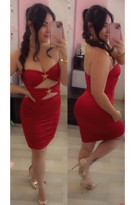 Robe ajourée détail bijoux étoile de mer